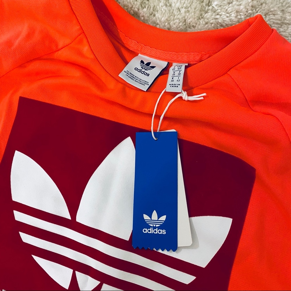 NWT Adidas Trefoil Crewneck Sweatshirt
